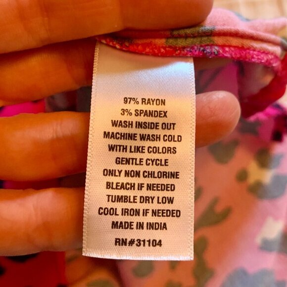 🐾 crown & ivy Pink Leopard Print Women's Top, Size XL, Pre-Owned 👡 - Picture 7 of 17